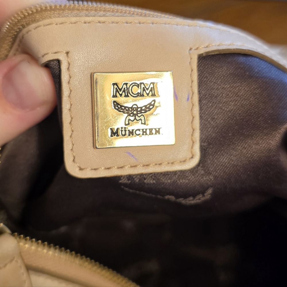 SOLD---------MCM Visetos Cream Shoulder Bag C2847 - Picture 10 of 11